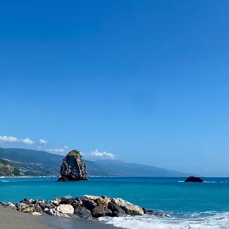 Anna - Ampio Con Terrazza Panoramica Sul Mare * Fuscaldo